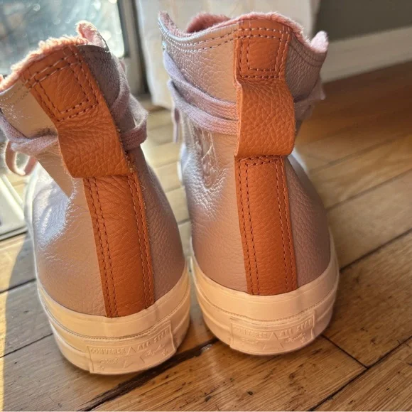 Converse Chuck 70 Counter Climate Leather High Top – Worn Once! - Picture 2 of 8